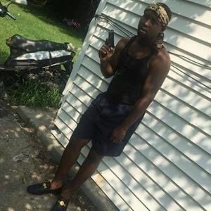 Meet your Posher, Bee